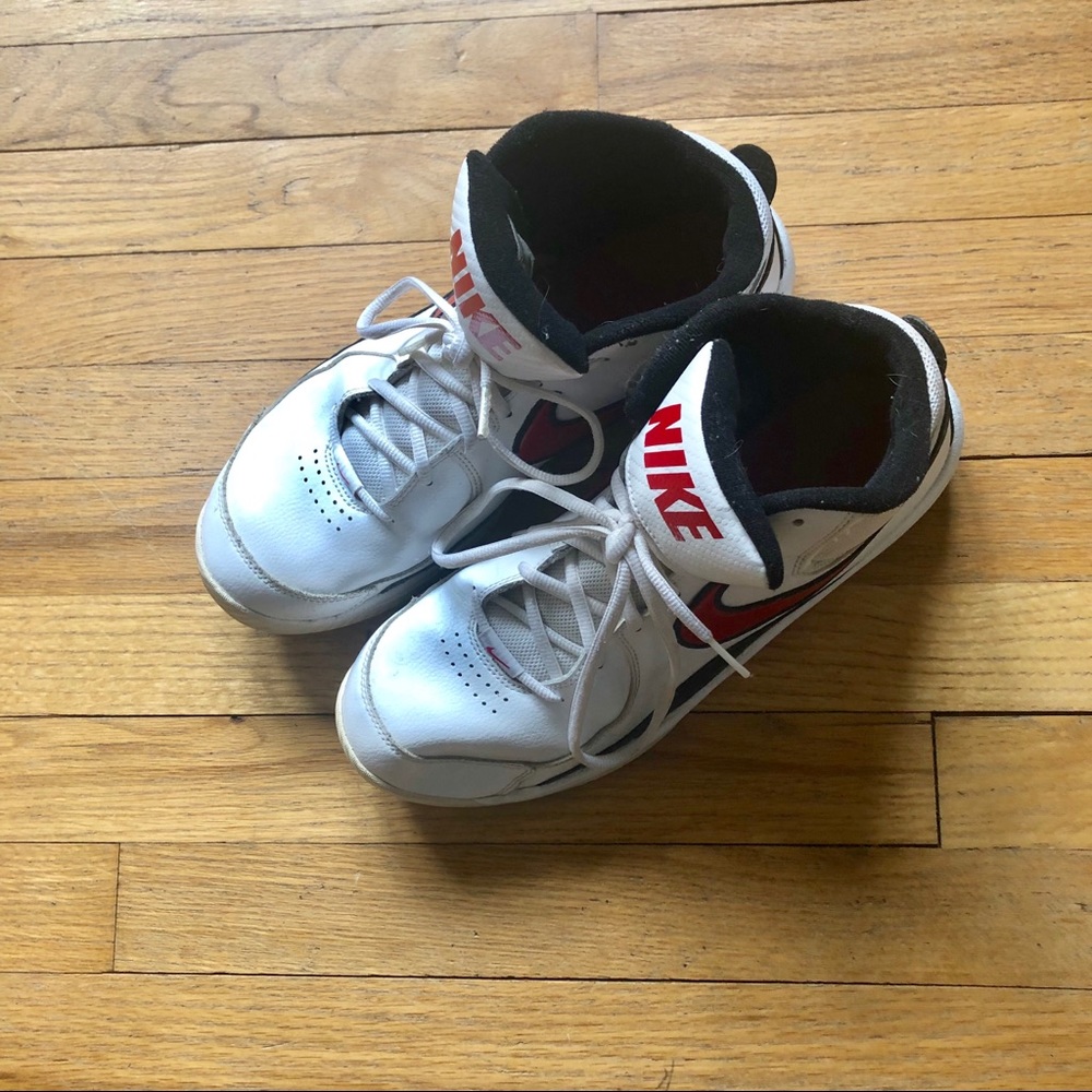 Nike The Overplay VII High Top Basketball Sneakers - Picture 5 of 7